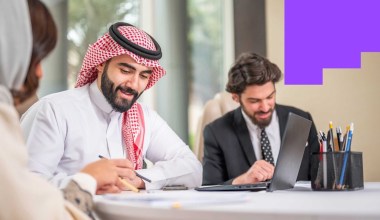 الدليل الكامل لفهم عقود العمل وأنواعها في نظام العمل السعودي